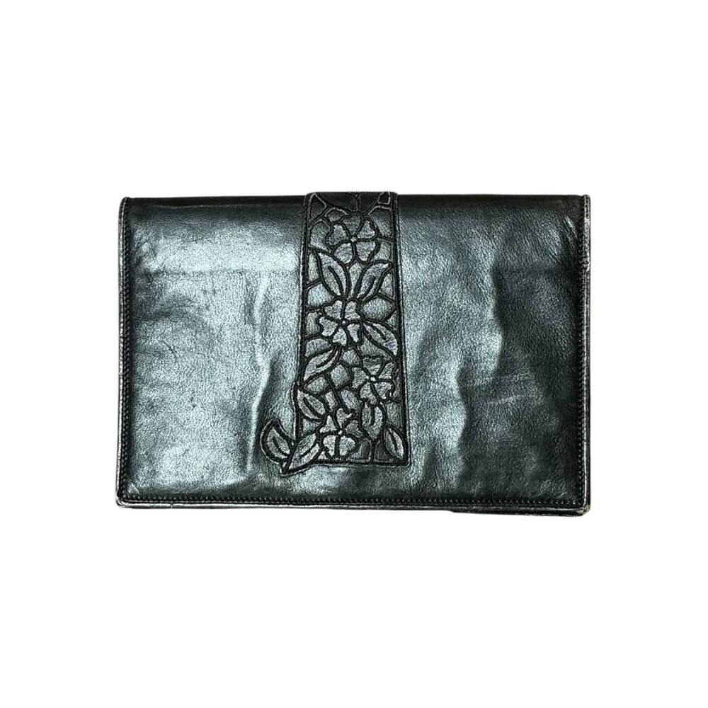 NEW FENDI women's floral embroidery flap crossbody bag in black